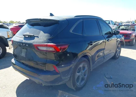 2023 Ford Escape St-Line from USA, damaged, VIN 1FMCU0MN8PUB36950